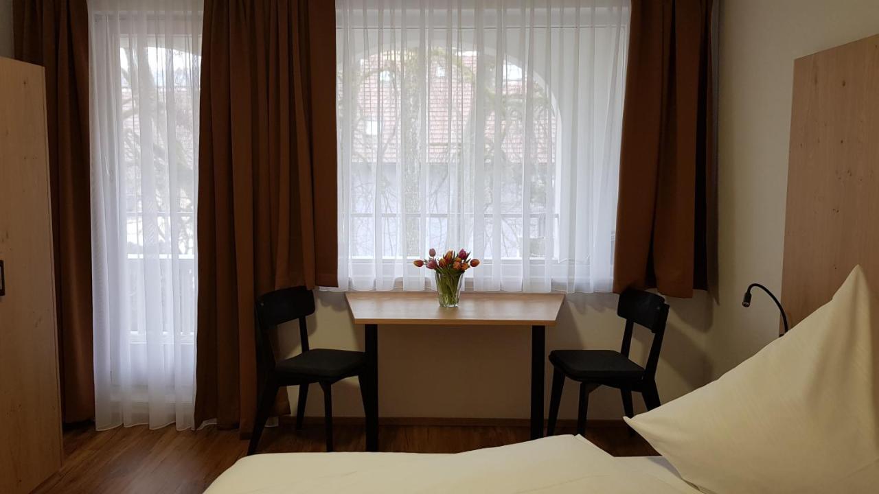 Braustueble Und Hotel Zur Post Вайлер-Зиммерберг Экстерьер фото