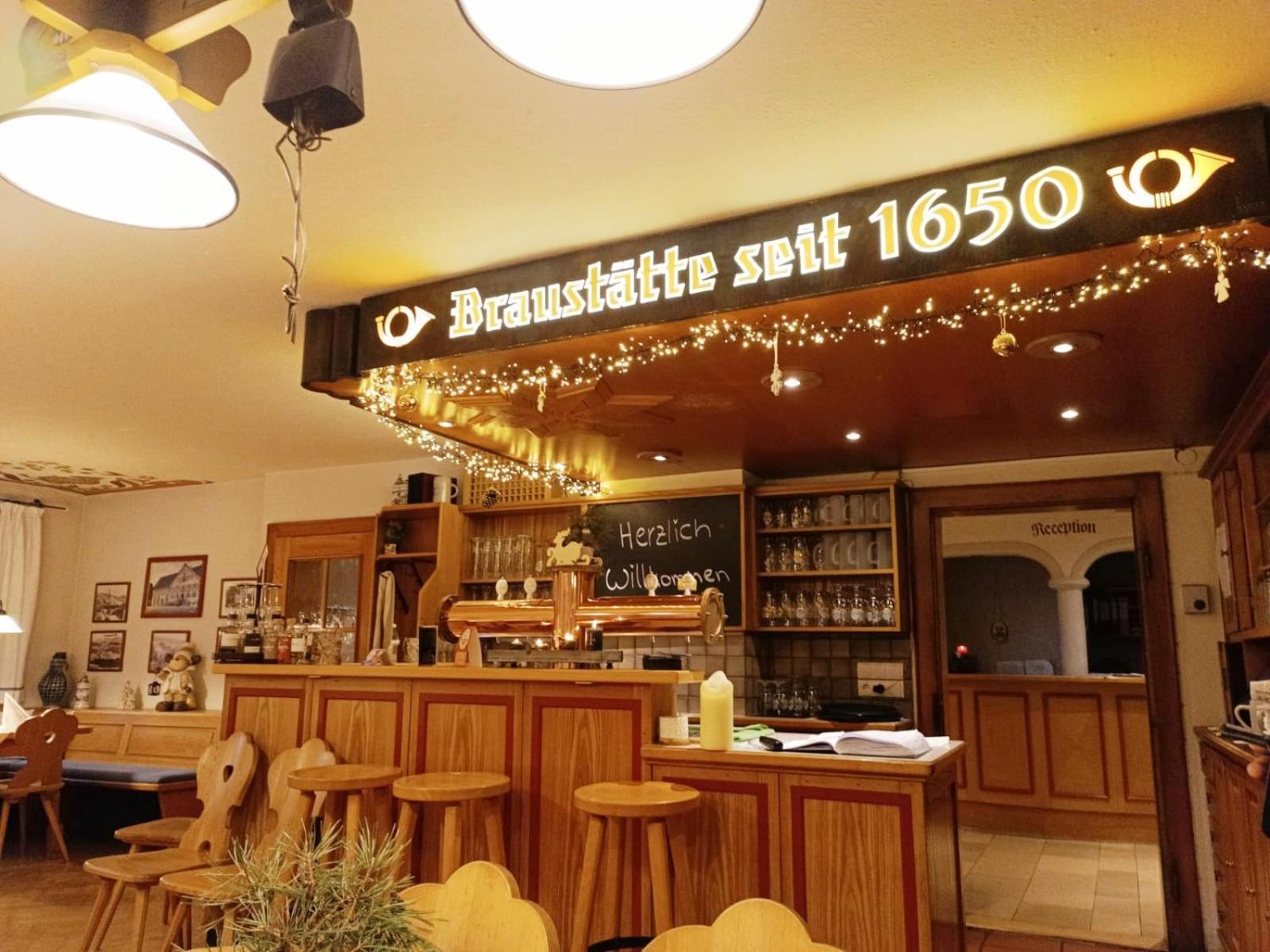 Braustueble Und Hotel Zur Post Вайлер-Зиммерберг Экстерьер фото